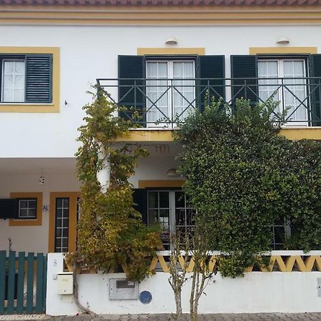 فيلا Casa Da Oliveira فيلا نوفا دو ميلفونتس المظهر الخارجي الصورة